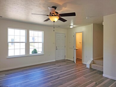 315 Falcon Run, Morgantown, WV 26508 - photo 4