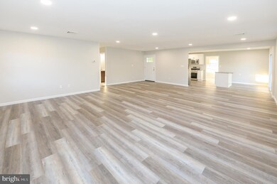 67 Parkside Cir, Willingboro, NJ 08046 - photo 4