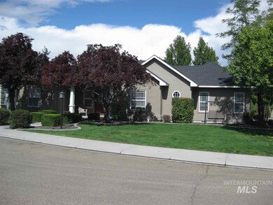 502 Crosspoint Ave, Nampa, ID 83686 - photo 2