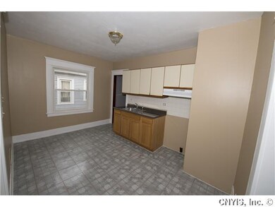 Kitchen ***APT2 UPSTAIRS** EAT-IN KITCHEN****