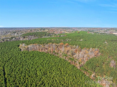 0000 Quarter Round Rd unit 7, Pacolet, SC 29372 - photo 4