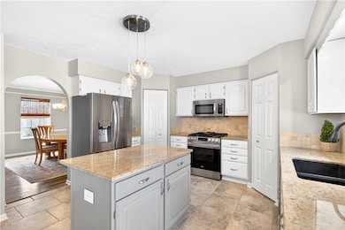 131 Walcott Dr, Gibsonia, PA 15044 - photo 4