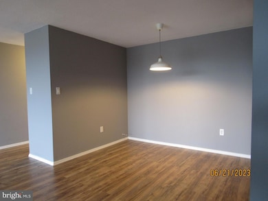 The Carlton unit 1219, Arlington, VA 22204 - photo 6