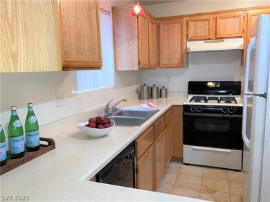 All appliances shown are included!