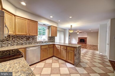 2010 Advisory Ct, Sykesville, MD 21784 - photo 5