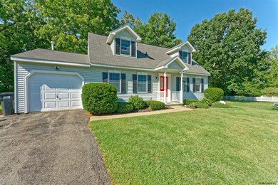 7 van Evera Dr, Altamont, NY 12009 - photo 2