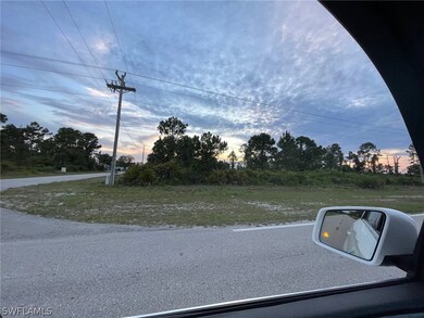 946 Columbus Blvd S, Lehigh Acres, FL 33974 - photo 4