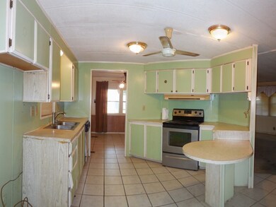 KITCHEN 1