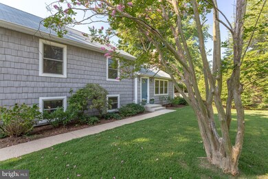 105 Sunset Dr, Annapolis, MD 21403 - photo 2