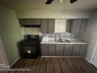 704 Hazle St unit 2, Wilkes Barre, PA 18702 - photo 3