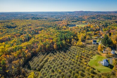 599 Pearl Hill Rd, Fitchburg, MA 01420 - photo 5