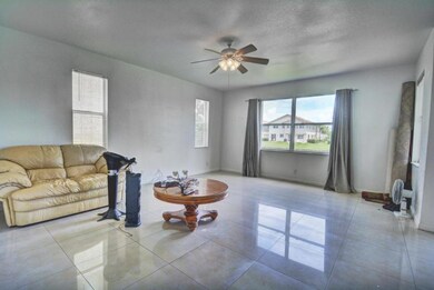 1006 Center Stone Ln, Riviera Beach, FL 33404 - photo 7