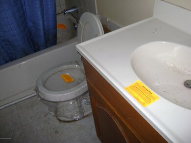 95 Myrtle Ave, Keansburg, NJ 07734 - photo 5