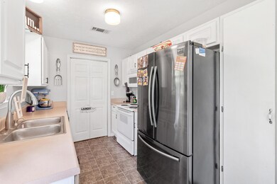 656 Mcentire Cir, Chatsworth, GA 30705 - photo 7