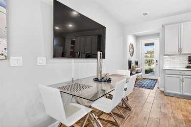 25993 Woven Wicker Bend, Lutz, FL 33559 - photo 3