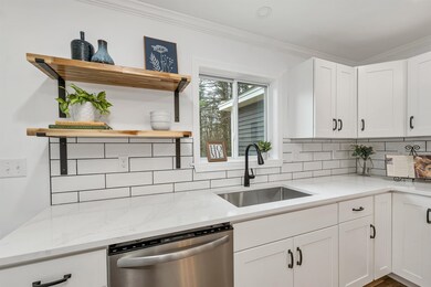 320 New Hampton Rd, Franklin, NH 03235 - photo 4