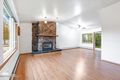 06-Living Room_KC_00367-Edit