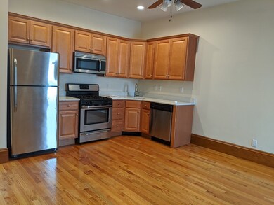 534 E 7th St unit 3, Boston, MA 02127 - photo 3