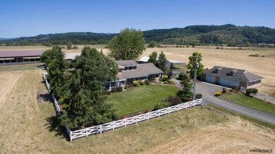 38665 Richardson Gap Rd, Scio, OR 97374 - photo 5