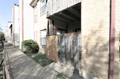 1107 Verde Dr unit 76, Bryan, TX 77801 - photo 2