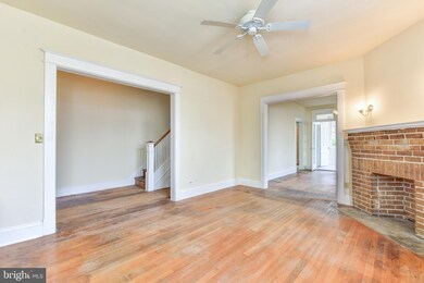 1037 Quincy St NE, Washington, DC 20017 - photo 4