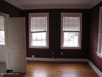 4742 Sunderland Rd, Jacksonville, FL 32210 - photo 4