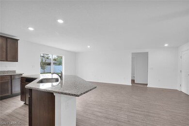 3009 NE 2nd Ave, Cape Coral, FL 33909 - photo 6