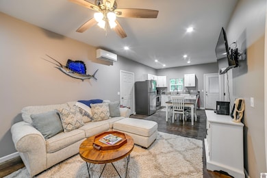 120 Wooded Acres Ln, Murray, KY 42071 - photo 3