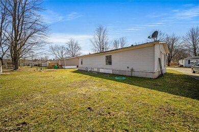 3651 Austin Rd unit N36, Geneva, OH 44041 - photo 4