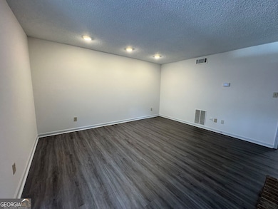 17 Little Mountain Village, Ellenwood, GA 30294 - photo 2