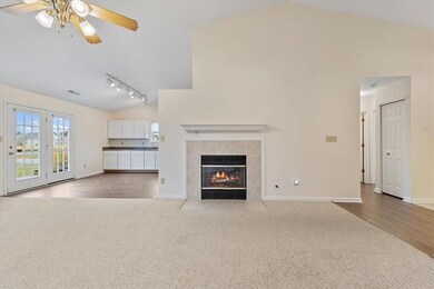 760 Tall Timber Dr, Greenwood, IN 46143 - photo 7