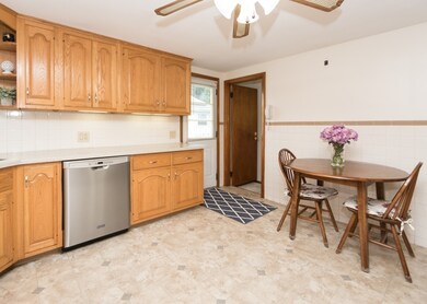 1110 Main St, Waltham, MA 02451 - photo 5