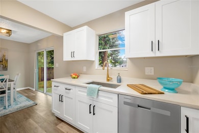 2503 Elm St, Seffner, FL 33584 - photo 2