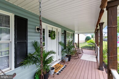 691 Fulton Dr, Strasburg, VA 22657 - photo 5