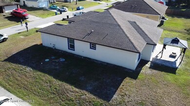 1401 Alberni St NW, Palm Bay, FL 32907 - photo 5