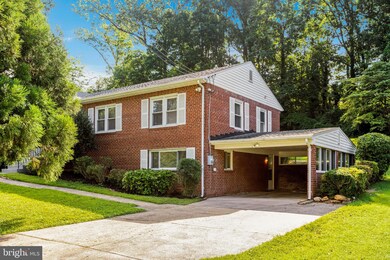 3301 Patrick Henry Dr, Falls Church, VA 22044 - photo 2