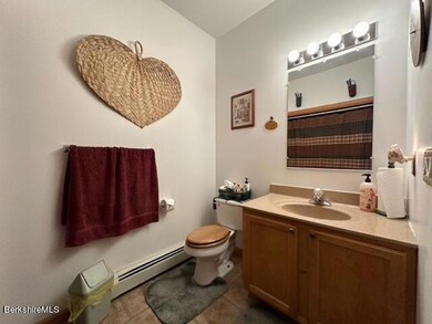 10 Stanley Dr, Great Barrington, MA 01230 - photo 5