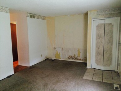 Living Room 3