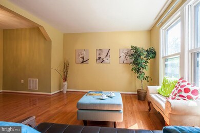 14618 Almanac Dr, Burtonsville, MD 20866 - photo 6