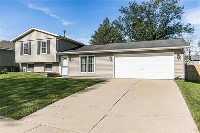 40 Clive Dr NW, Cedar Rapids, IA 52405 - photo 3