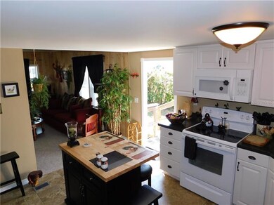 5325 Flint St, Zephyrhills, FL 33542 - photo 5