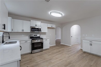 7497 Spoleto Loop, Fairburn, GA 30213 - photo 7