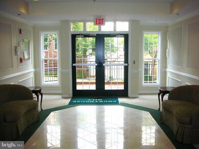 1321 N Adams Ct unit 406, Arlington, VA 22201 - photo 2