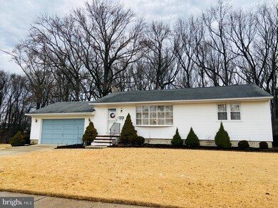 611 Otter Branch Dr, Magnolia, NJ 08049 - photo 2