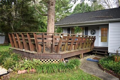 106 Joanne Ln, Hendersonville, NC 28792 - photo 2