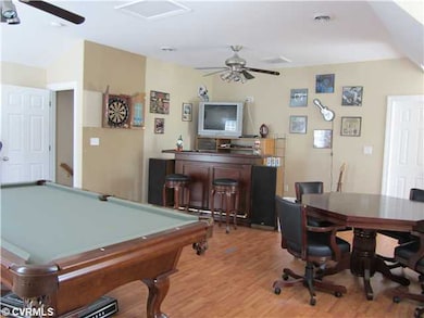 Den/Family/Great Room - Game Room!