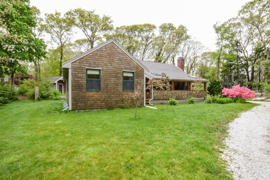20 Nahomon St, Vineyard Haven, MA 02568 - photo 3