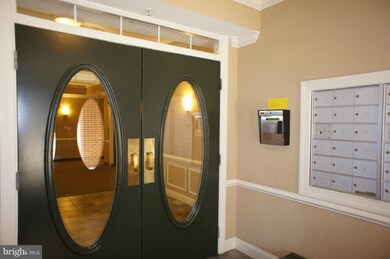 9720 Holmes Place unit 104, Manassas Park, VA 20111 - photo 2