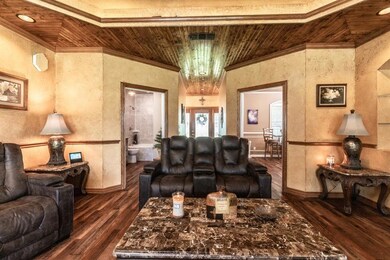 109 Imperial Mammoth Valley Ln, Weatherford, TX 76085 - photo 5