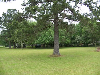 22419 Kickapoo Rd, Waller, TX 77484 - photo 6